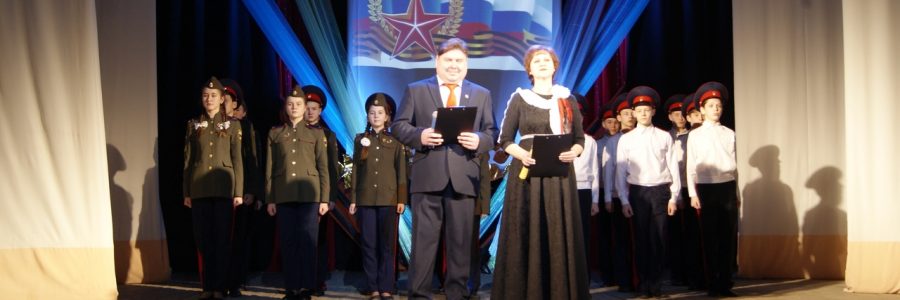 «Мы армия страны, мы армия народа!»