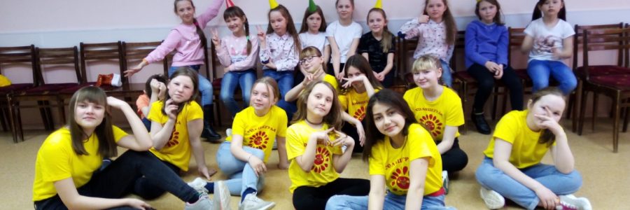 Игровая программа «Весенние вытворяшки»